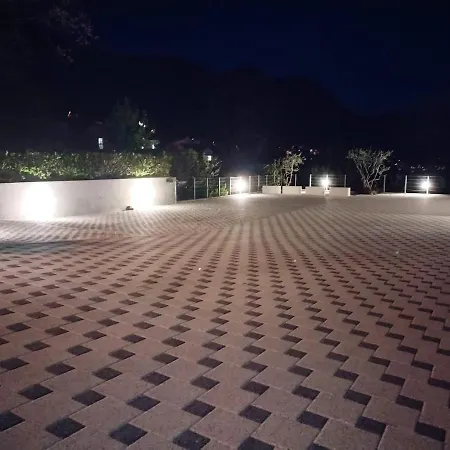 Handi Oasis Charming 6-person Apartment *